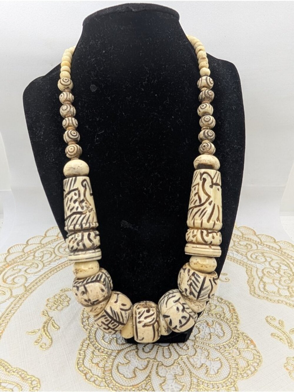 VTG Carved Bovine Bone Beaded Necklace eclectic Boho Tribal chic Natural Artisan